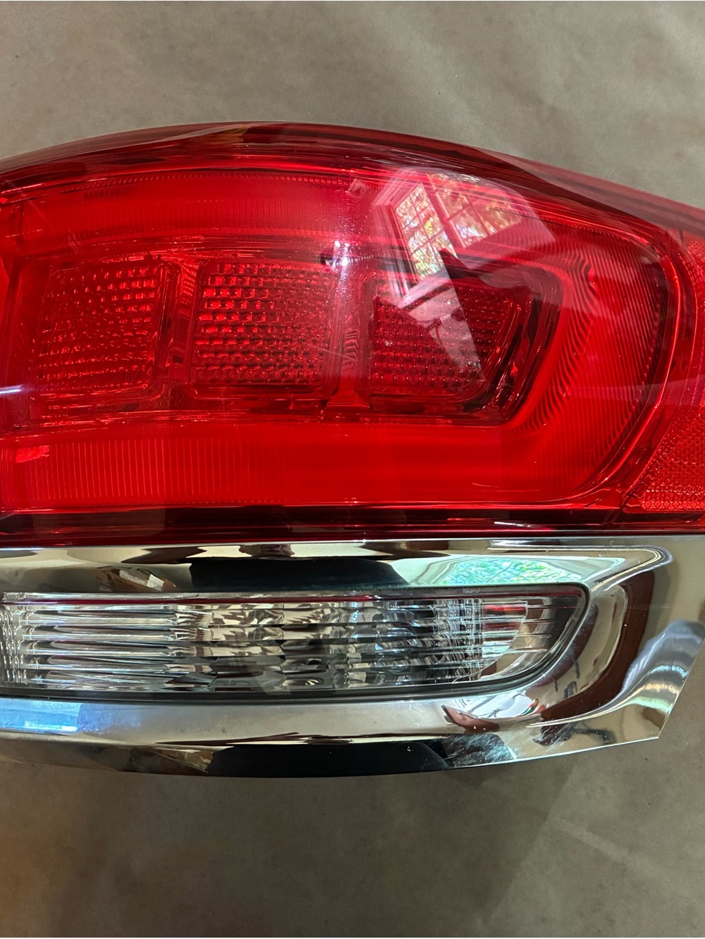 2014-2021 Jeep Grand Cherokee OEM Passenger-Side Outer Tail Light Assembly